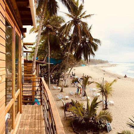 Mendihuaca Surf Camp Vandrehjem Guachaca Eksteriør billede