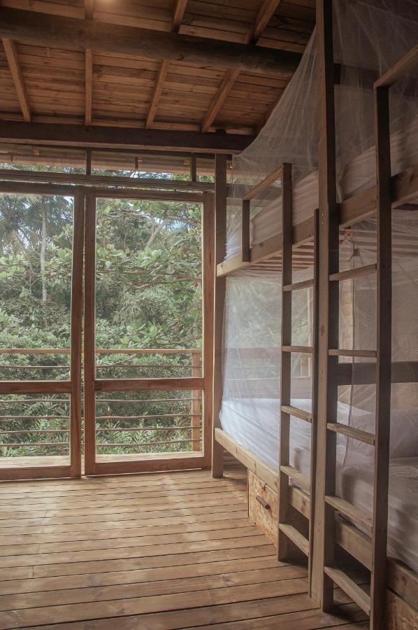 Mendihuaca Surf Camp Vandrehjem Guachaca Eksteriør billede