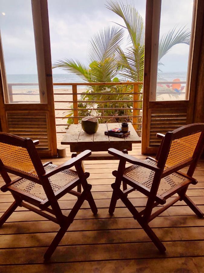 Mendihuaca Surf Camp Vandrehjem Guachaca Eksteriør billede