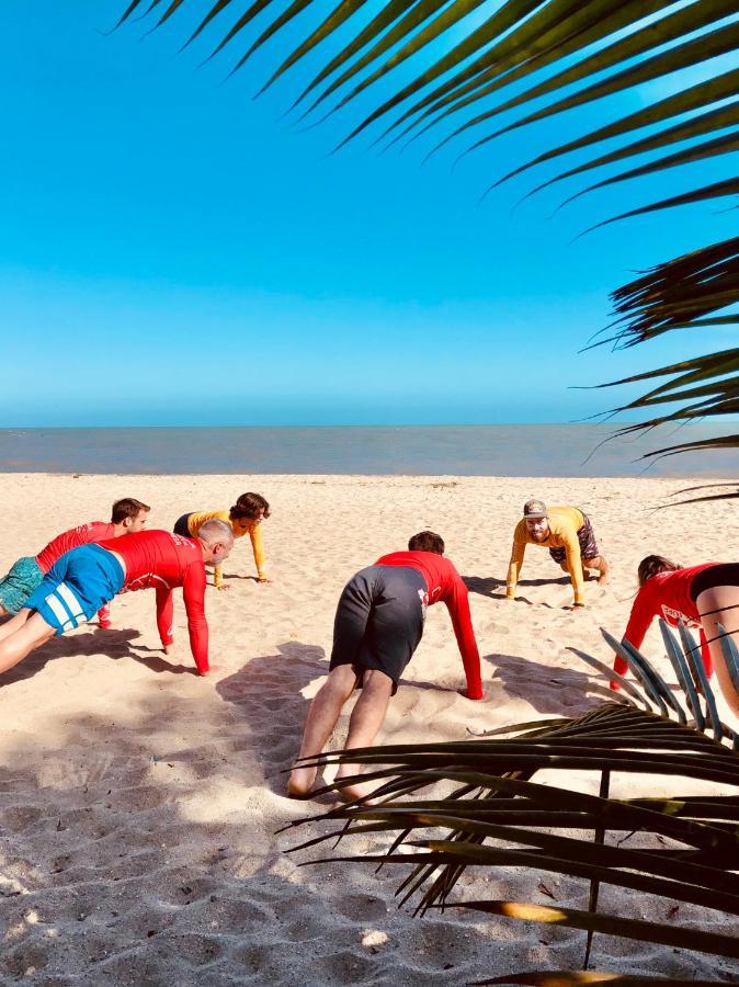 Mendihuaca Surf Camp Vandrehjem Guachaca Eksteriør billede