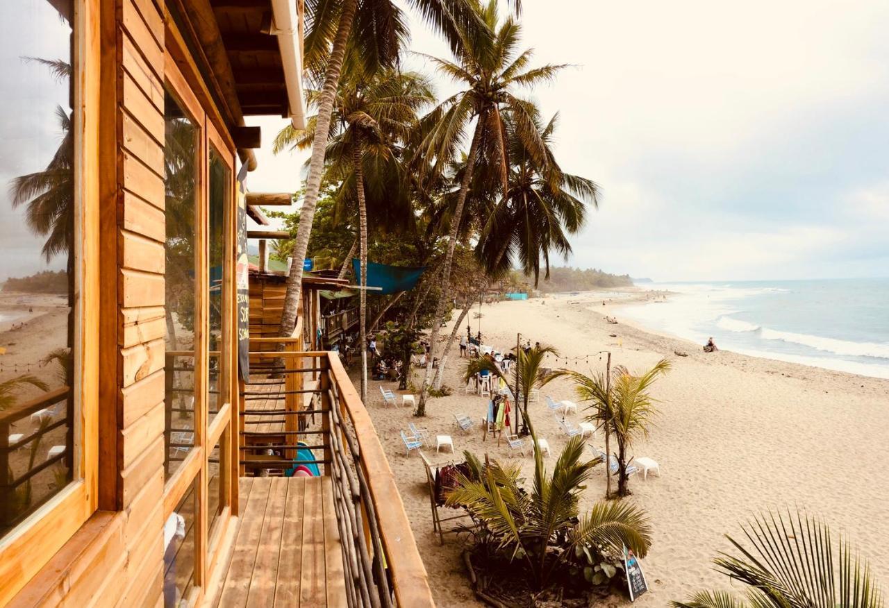 Mendihuaca Surf Camp Vandrehjem Guachaca Eksteriør billede